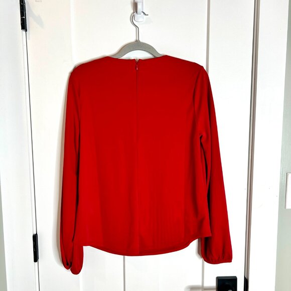 Elegant Red Women's Top - Picture 5 of 5